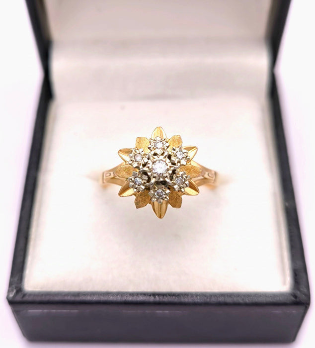 50s flower ring 2 golds and diamond