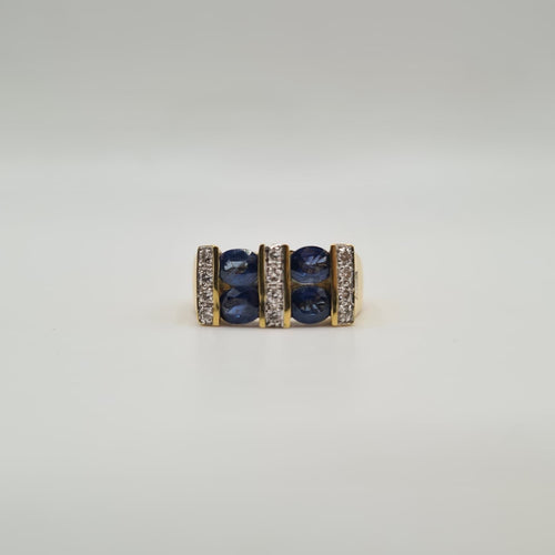 Bague 55 Bague art déco or jaune 18 carats sertie de 6 saphirs ovales et diamants 58 Facettes