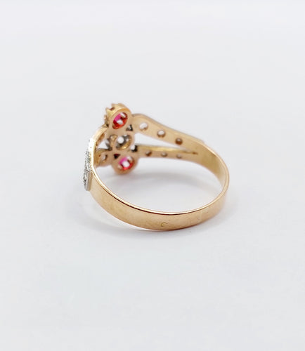 Bague 52.5 Bague victorienne or rose, diamants, pierres rouges (circa 1880) 58 Facettes A05228