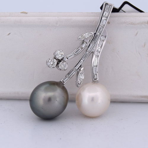 Pendentif Pendentif en or blanc avec perles 58 Facettes