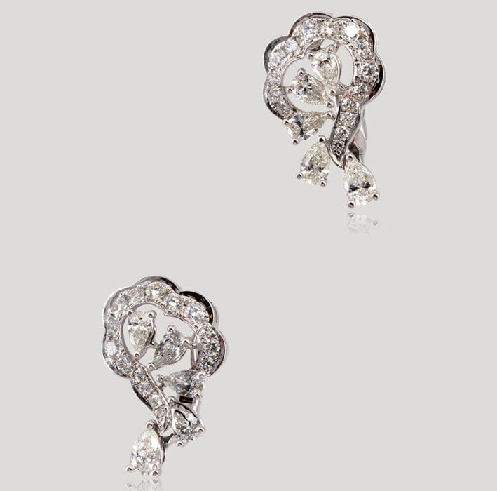 Boucles d'oreilles Boucles d'oreilles or blanc diamants 58 Facettes 38800020