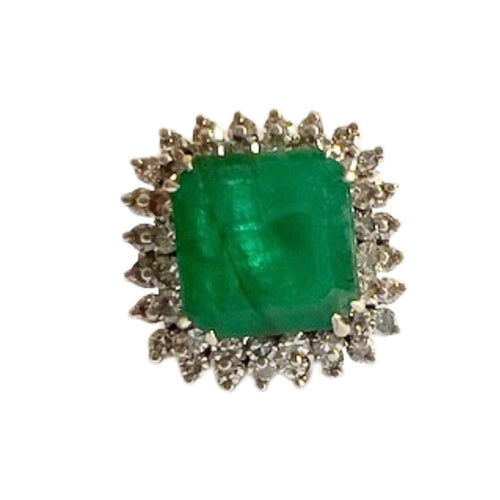 Bague 50 Bague style rétro 1945 en or blanc, diamants et émeraude 58 Facettes Q328B