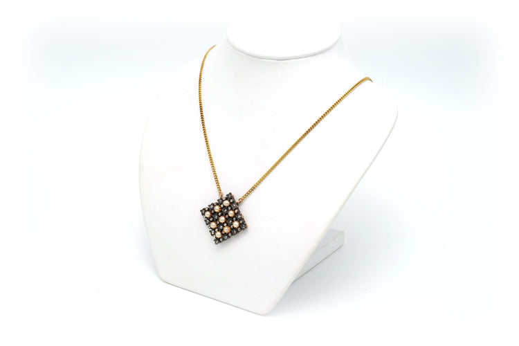 Collier Collier Art Déco en or jaune, argent, perles et diamants 58 Facettes 21051