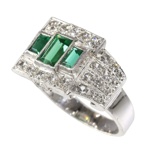 Bague 54 Voyager avec style : l'histoire des bagues vintage dupliquées 58 Facettes 16281-0017