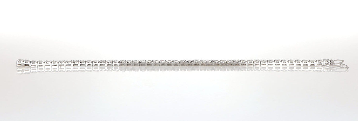 Bracelet Bracelet en or blanc 18 carats et diamants naturels 58 Facettes