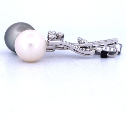 Pendentif Pendentif en or blanc avec perles 58 Facettes