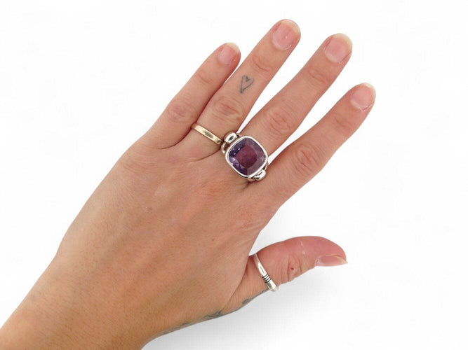 Bague 61 bague POIRAY indrani gm amethyste coussin t61 or blanc 18k 18gr 58 Facettes 266723