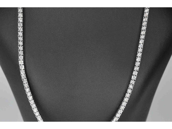 Collier Collier en or blanc avec diamants 58 Facettes 2033