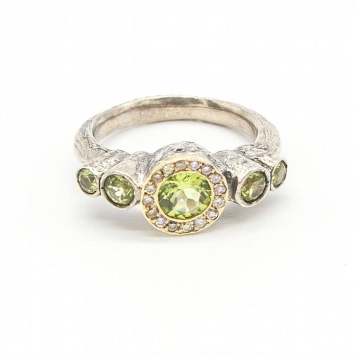 Ring aus Gelbgold, Silber und Diamanten