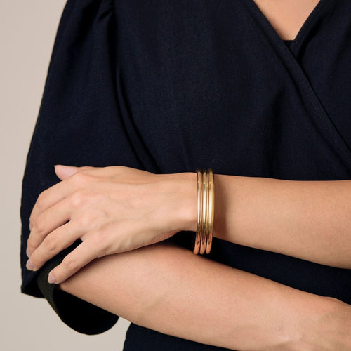 Bracelet CARTIER - Mobilis- Rare Bracelet en or de trois couleurs. 58 Facettes 58CF5