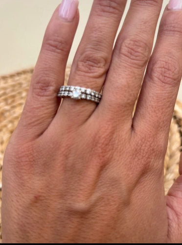 Bague 54 Jeu de deux bagues Or blanc et diamants 58 Facettes BaAu01