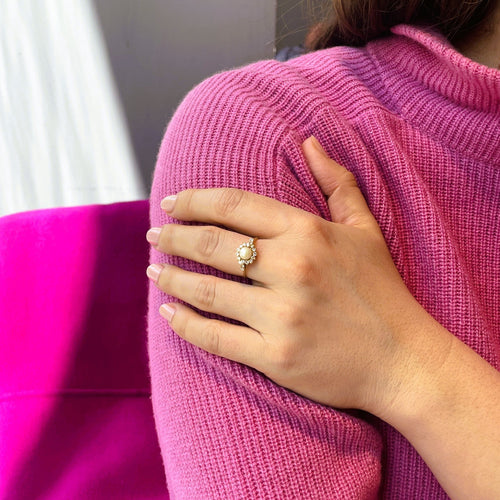Bague 58 Bague perle et diamants en or jaune 58 Facettes