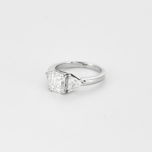 Bague 52 Bague Or blanc Diamants 58 Facettes