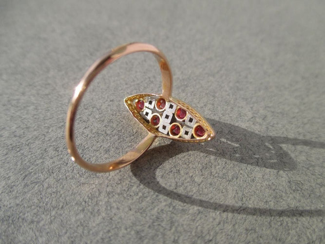 Bague 55 Bague Marquise XIXe Or rose, Platine, Diamants, Rubis naturels 58 Facettes