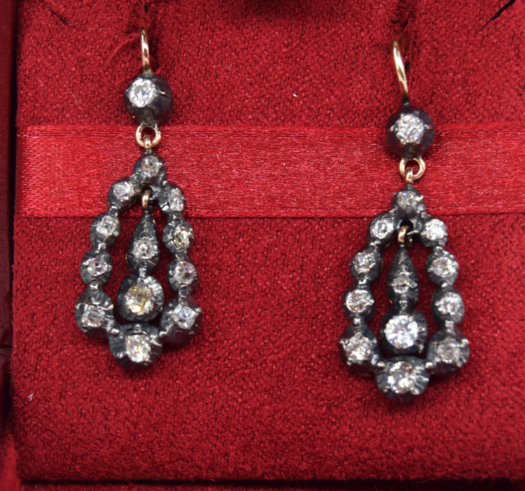 Boucles d'oreilles Époque victorienne, fin du 19e siècle 58 Facettes