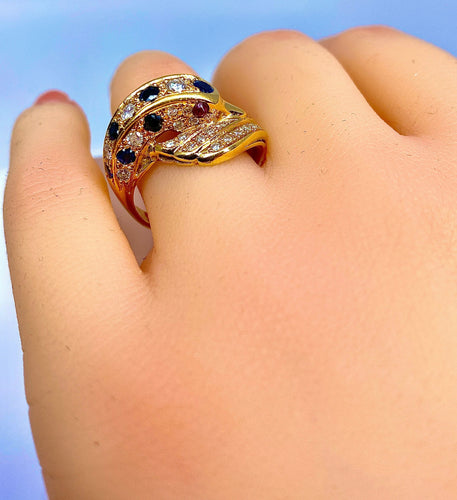 Bague Bague DAUPHIN en or jaune 18 carats, diamants ,saphirs et rubis 58 Facettes AB224