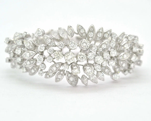 Bracelet Bracelet en or blanc serti de diamants de 6,30 ct 58 Facettes 9704