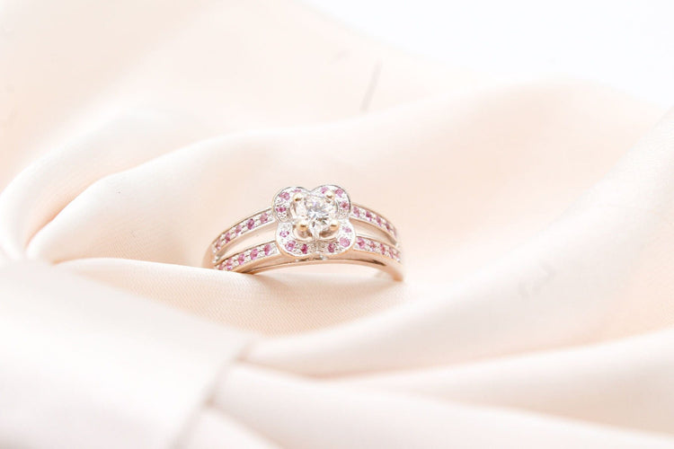 Bague 54 Mauboussin - Bague Chance Love N°2 en or blanc et diamants, saphirs roses 58 Facettes 250362