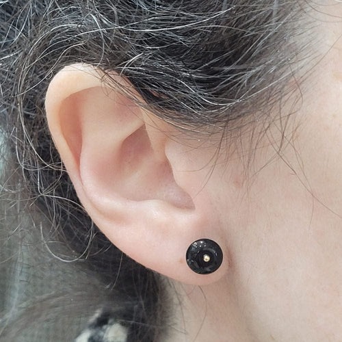 Boucles d'oreilles Pendientes démontables en or jaune 18k, perles et onyx 58 Facettes T224