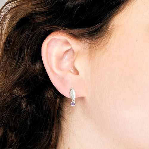 Boucles d'oreilles Boucles en or blanc et améthyste 58 Facettes LP1308/15