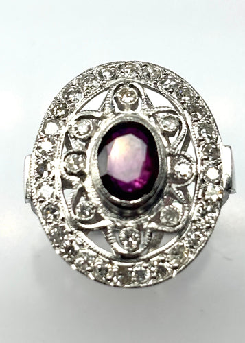 Bague 53 Bague Art Déco en platine sertie de rubis et de diamants (1,52 ct), ornée d'un motif en grappe. 58 Facettes Q407B