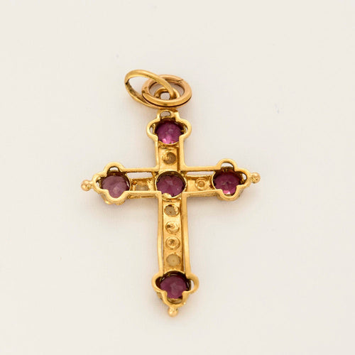 Pendentif Pendentif "Croix" en or jaune et grenats 58 Facettes ALE44232