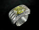 Bague 56 Bague en platine serti d'un diamant jaune taille radiant de 3,28 carats 58 Facettes