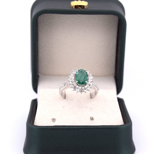 Bague 56 BAGUE EN OR BLANC 18 KT avec émeraude de 1,80 ct et diamants 58 Facettes