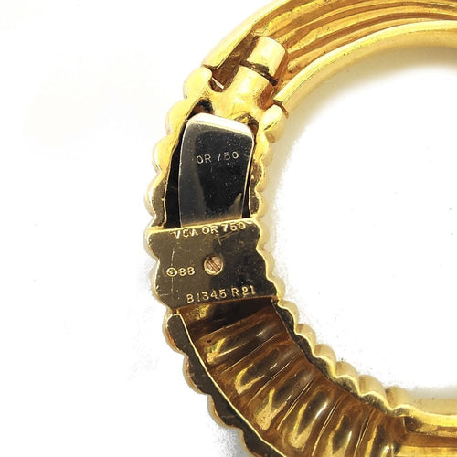 Broche VAN CLEEF & ARPELS Clip « Cercle », or 18k 58 Facettes 58