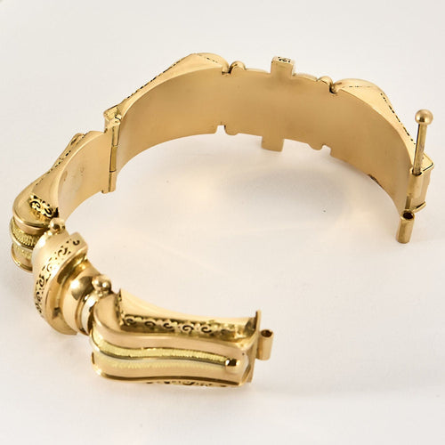 Brățară din aur galben niellat. 