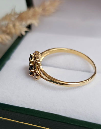 Bague 53 Bague or jaune saphirs et diamants 58 Facettes 663