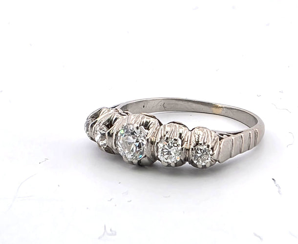 Bague 51 Bague Art Déco en platine avec diamants taille ancienne 58 Facettes