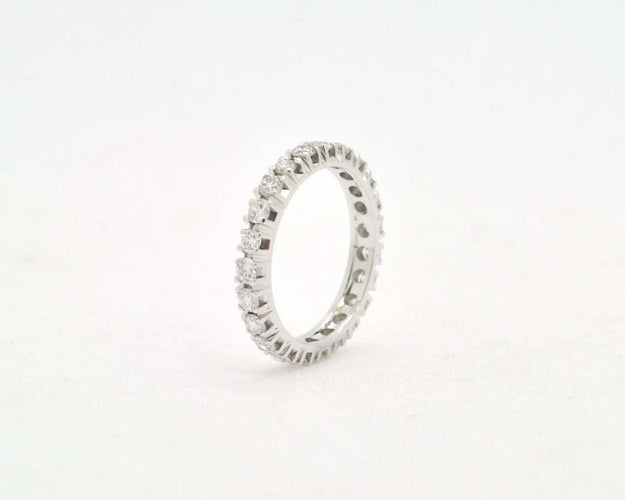 Bague Bague d'éternité en or blanc sertie de diamants de 0,92 ct 58 Facettes 8203