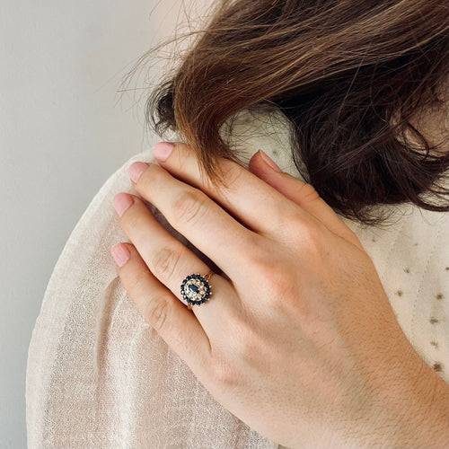 Bague 51.5 Bague marguerite saphir pavage diamants et saphirs en or jaune 58 Facettes LMB-281