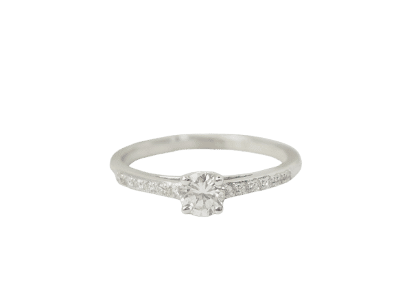 Bague 53 Bague solitaire en or blanc et diamants 0.30 ct 58 Facettes 32448/31791