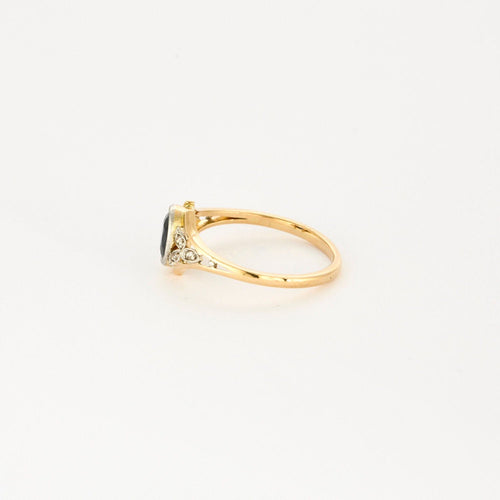 Bague 57.5 Bague ancienne saphir Verneuil. 58 Facettes