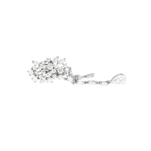 Boucles d'oreilles Boucles d'oreilles pendantes en or blanc pavées de diamants 58 Facettes