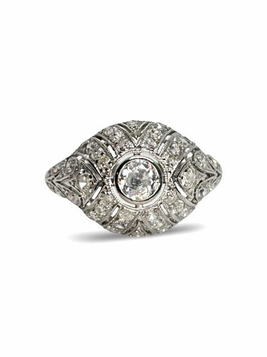Antique ring in 18K white gold and 0.75 ct diamonds 