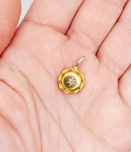 Pendentif Pendentif Art Déco or jaune, diamant taille ancienne serti étoilé (circa 1950) 58 Facettes A06316