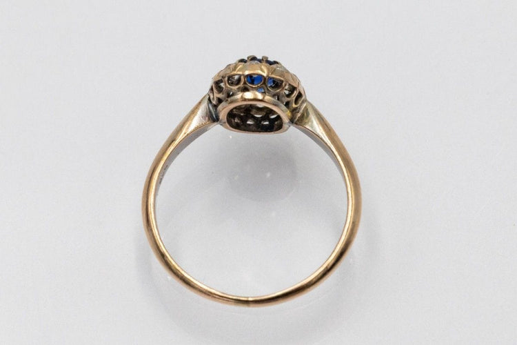 Bague 52 Bague en or jaune, saphir et diamants, milieu du XXe siècle 58 Facettes 11228