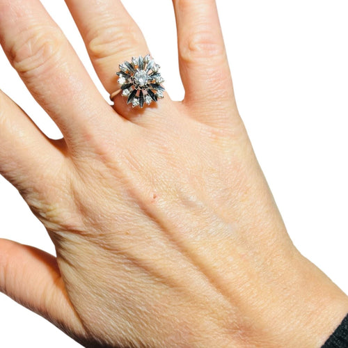 Bague 52 Bague "étoile" or blanc diamants 58 Facettes 7872 A