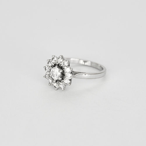 Bague 51.5 Bague Marguerite or blanc et diamants 58 Facettes 250001
