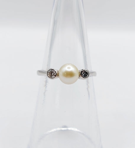 Bague 51 Bague art déco or blanc perle et diamants 58 Facettes A05571