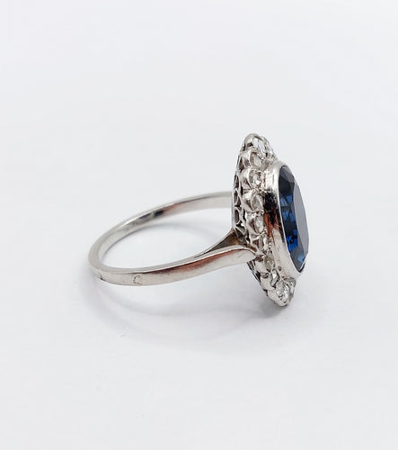 Bague 56.5 Bague marguerite Platine saphir synthétique et diamants taille rose 58 Facettes A05897