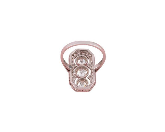 Bague 52 Bague style Art Déco en platine et diamants 58 Facettes