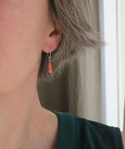 Boucles d’oreilles dormeuses pendantes or blanc corail 58 Facettes