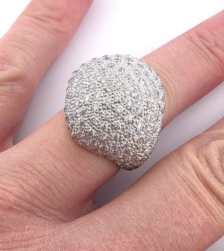 Bague 58 Bague OC Splendide et importante en or blanc sertie de diamants pavés 58 Facettes