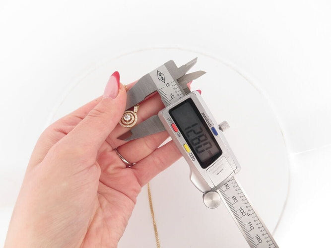 Collier Collier pendentif en or jaune et diamants 0.63 ct 58 Facettes 265376