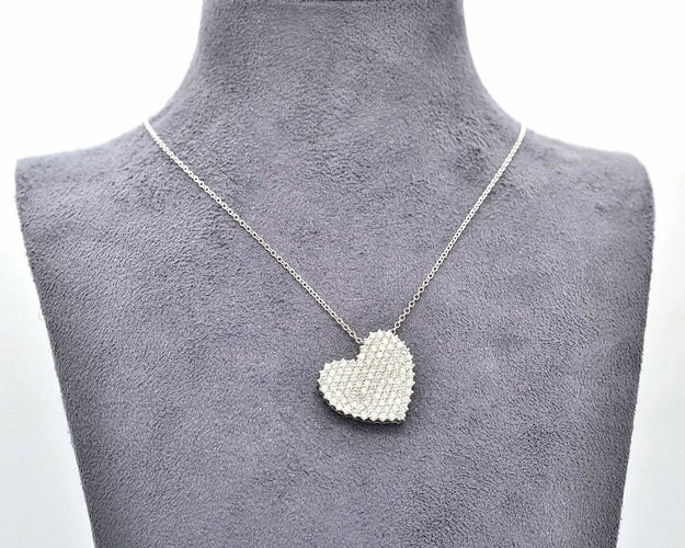 Collana Alfieri in oro bianco 18 carati con pendente a cuore e diamanti da 2,40 carati 