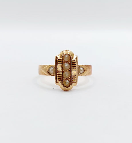Bague 54.5 Bague marquise victorienne or rose ornée de perles dans une monture finement travaillée 58 Facettes A04592